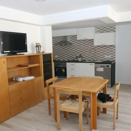 San Joan Apartment Roses
