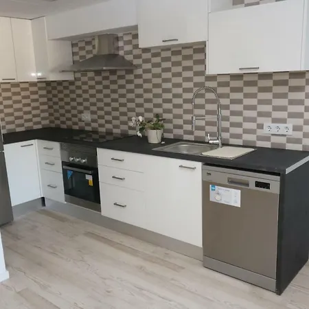 Apartment San Joan Roses